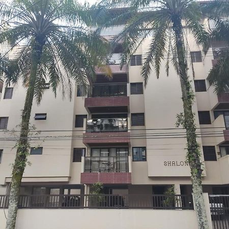 Apartamento Ubatuba: Praia Grande Beachfront Retreat Exterior photo