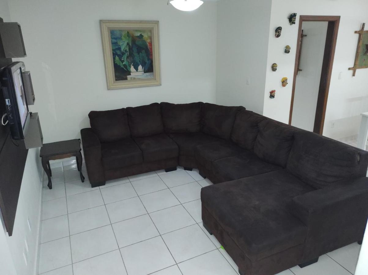 Apartamento Ubatuba: Praia Grande Beachfront Retreat Exterior photo