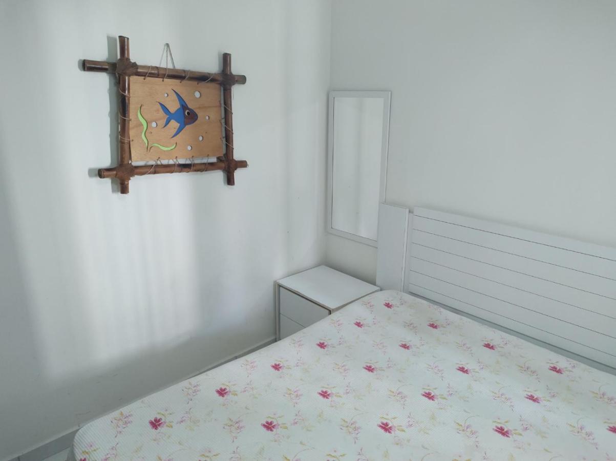 Apartamento Ubatuba: Praia Grande Beachfront Retreat Exterior photo